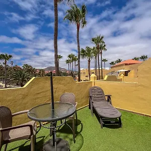 Oasis Royal F312 , Corralejo Spain